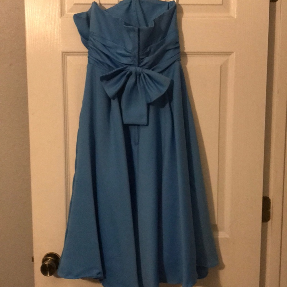 Dress - Picture 2 of 2